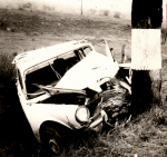 1969 - route de Repaix près du carrefour - La conductrice perd le contrôle