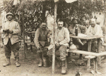 Bois du Vannequel. Soldats du 37e territorial - 24 août 1916