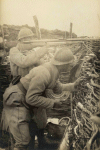 Domèvre-sur-Vezouze (secteur de). Petit poste H3. Fusil-mitrailleur en position - 21 mars 1917