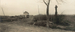 Domjevin. La gare ; au fond, la route camouflée - 14 décembre 1916