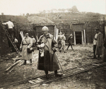 Domjevin (près). Installation d'une ambulance souterraine - Juin 1917